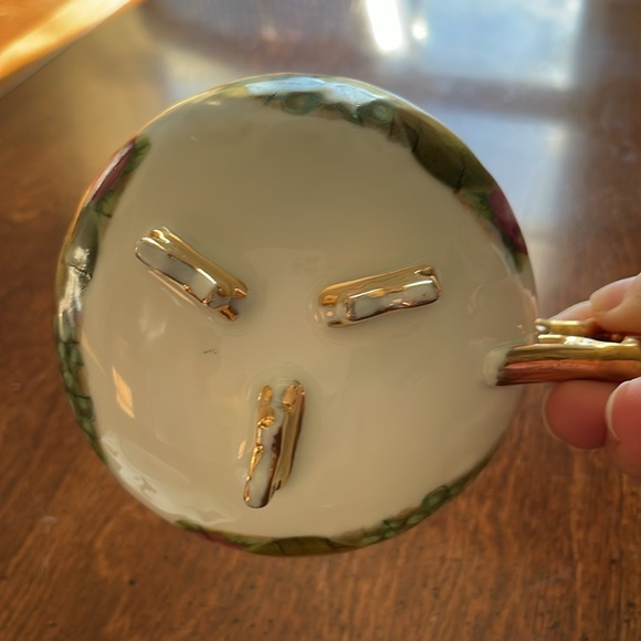 Vintage Tea Cup and Saucer - Picture 5 of 6